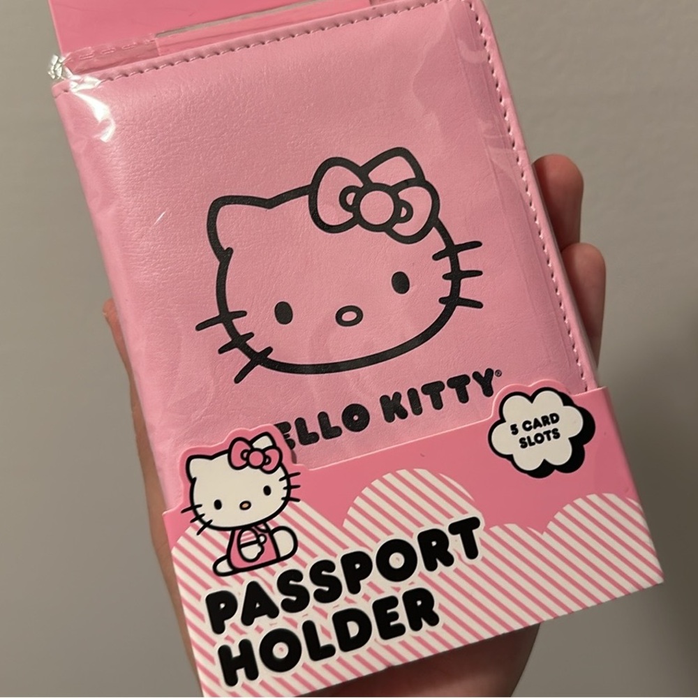 Sanrio Hello Kitty Pink Passport Holder